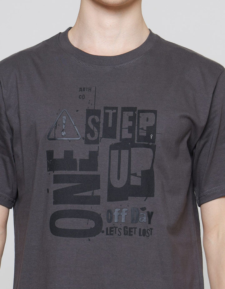 Nevada One Step Kaos Lengan Pendek Pria