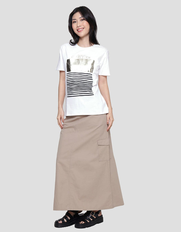 Details Regular Tee Foil Gold And Stripes Kaos Wanita