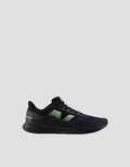 New Balance Sepatu Lari Pria