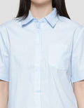 Details Basic Kemeja Plain Wanita