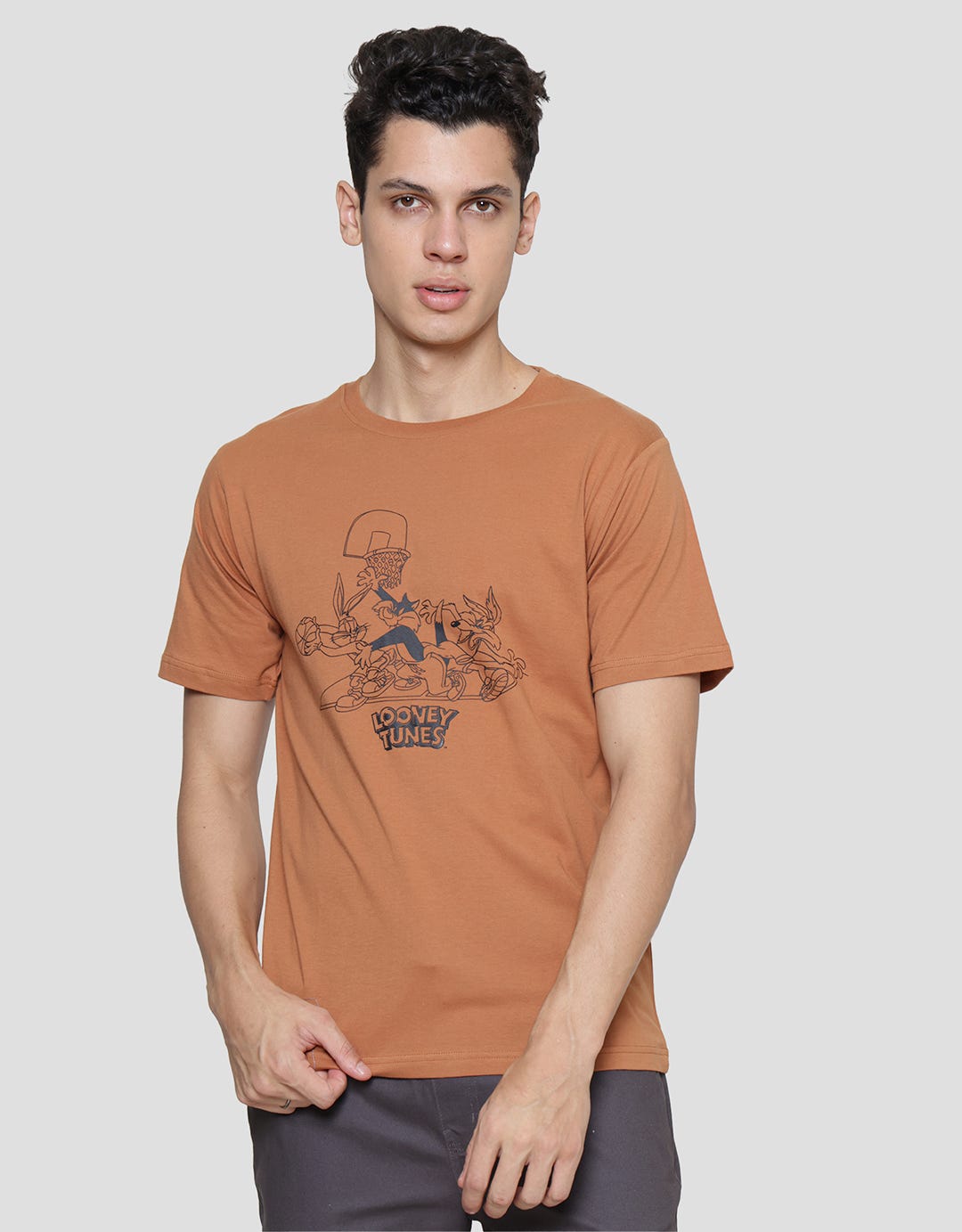 T Zone Wb Looney Tunes Olympic 2 Kaos Pria