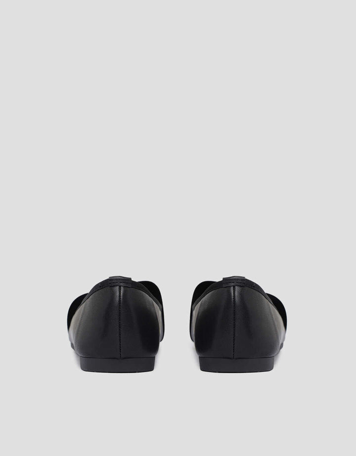 Nevada Mary Jane Sepatu Slip On Wanita