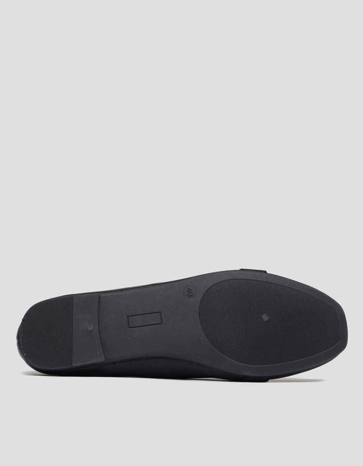 Nevada Mary Jane Sepatu Slip On Wanita