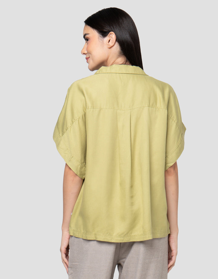 Cardinal Girl Fashion Lengan Pendek Kemeja Wanita
