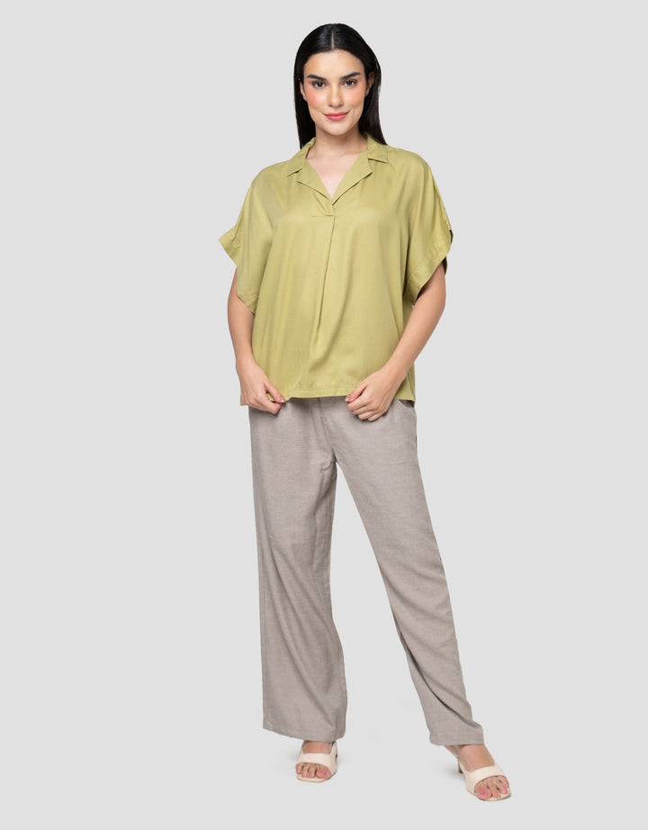 Cardinal Girl Fashion Lengan Pendek Kemeja Wanita