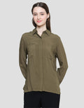 Details Double Chest Pocket Kemeja Wanita