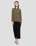 Details Double Chest Pocket Kemeja Wanita