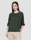 St. Yves Gynella Blouse Wanita