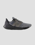 New Balance Sepatu Lari Pria