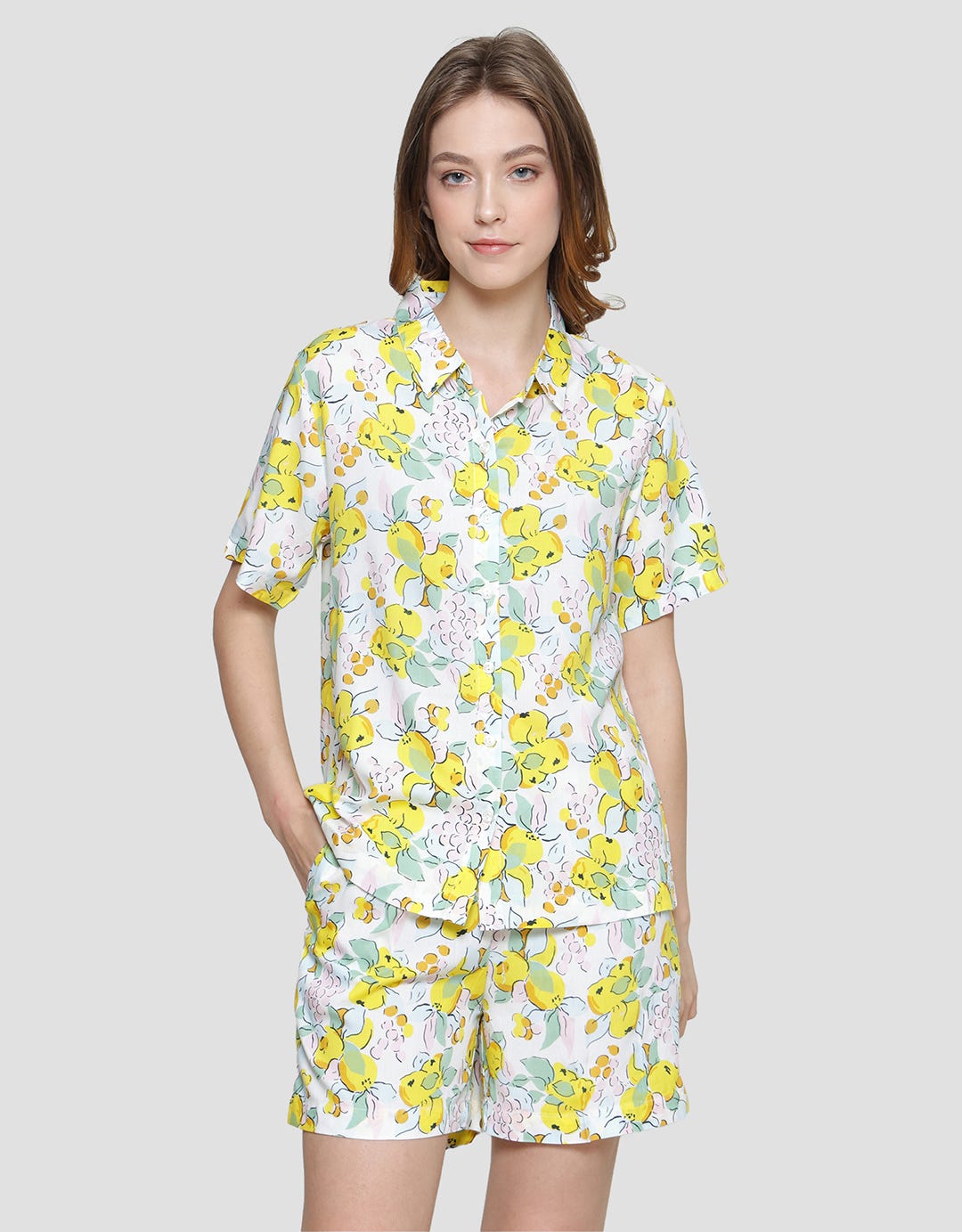 Nevada Three Lemon Women's Sleepwear One Set