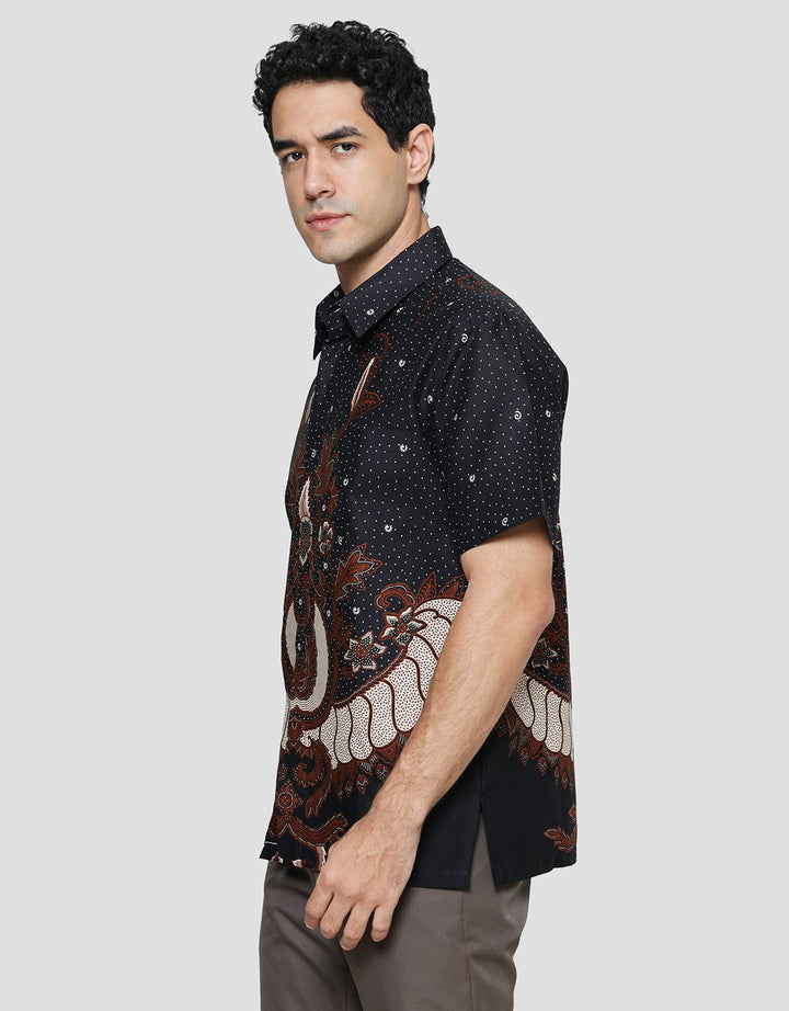 Arjuna Weda Hem Body Fit Batik Sayap Garuda Kencana Pria