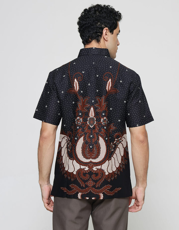 Arjuna Weda Hem Body Fit Batik Sayap Garuda Kencana Pria