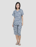 St. Yves Floral Women's Capri Pajama Set