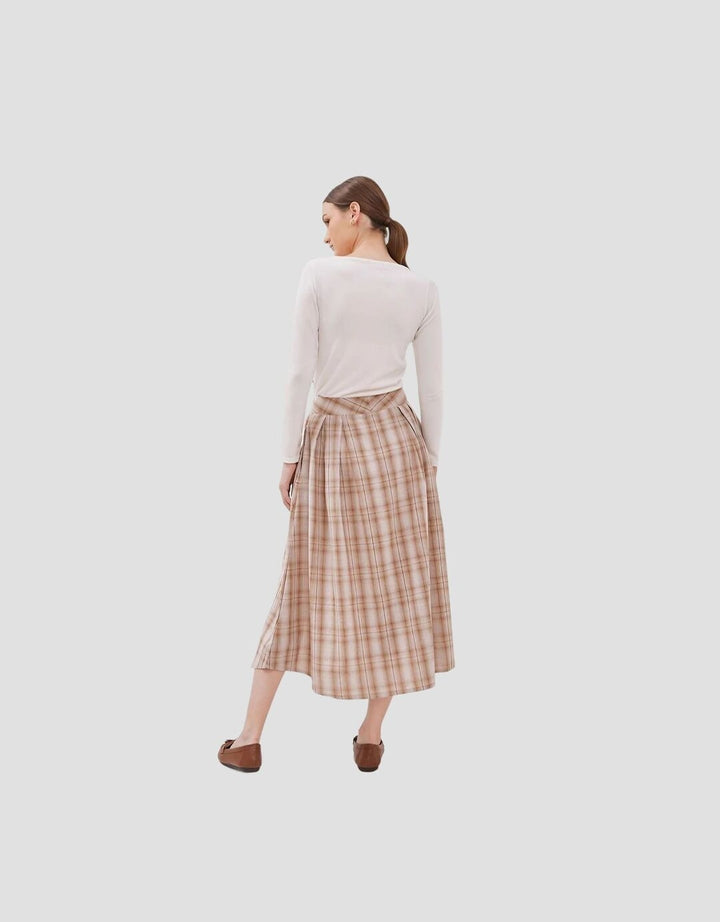 Graphis Rok Kancing Depan Lipit Wanita