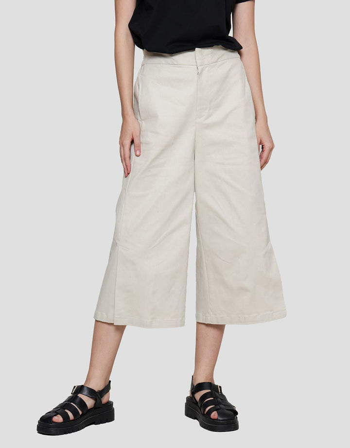 Connexion Celana Coulotte Slit Wanita