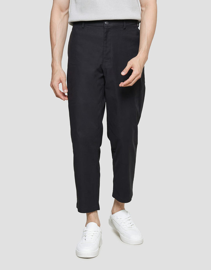 Suko Celana Chinos Basic Panjang Pria