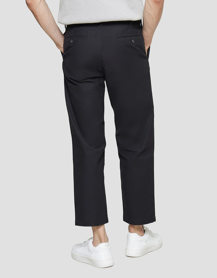 Suko Celana Chinos Basic Panjang Pria