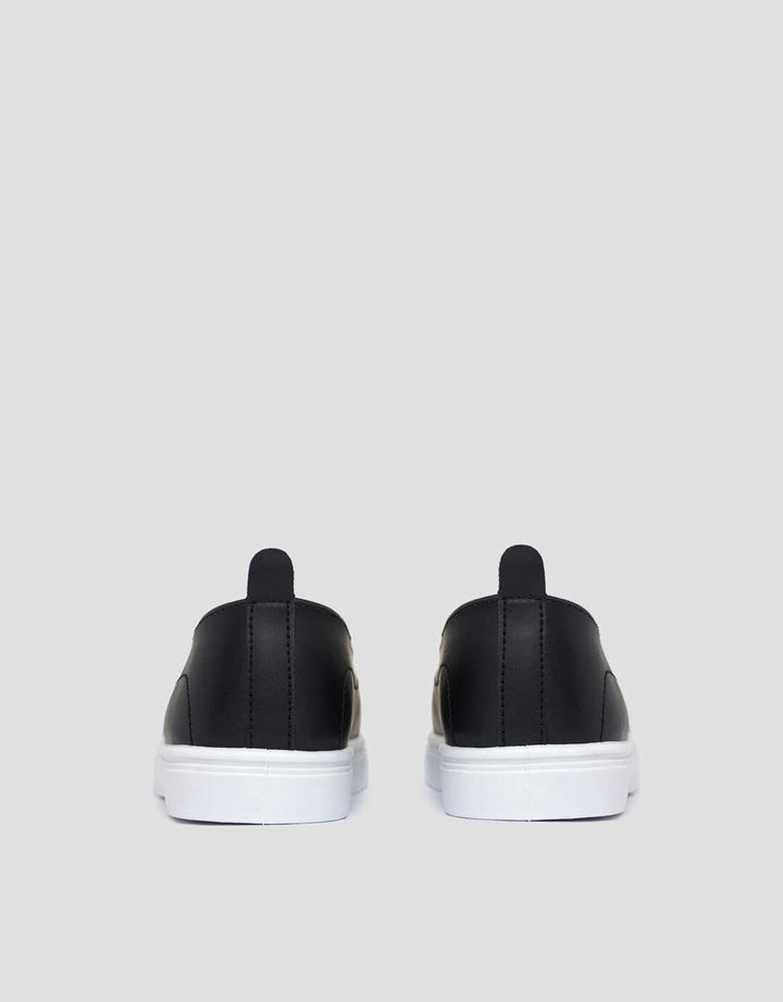 Nevada Core 03 Sepatu Slip On Wanita