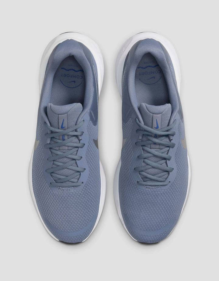 Nike Revolution 7 Sepatu Running Pria