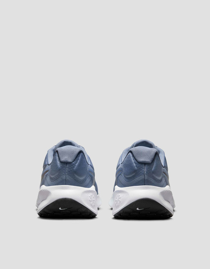 Nike Revolution 7 Sepatu Running Pria