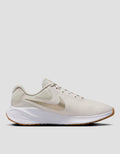 Nike Revolution 7 FB2208-010 Sepatu Running Pria