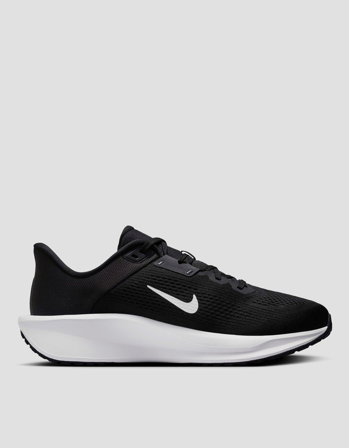 Nike Quest 6 Sepatu Sneakers Pria