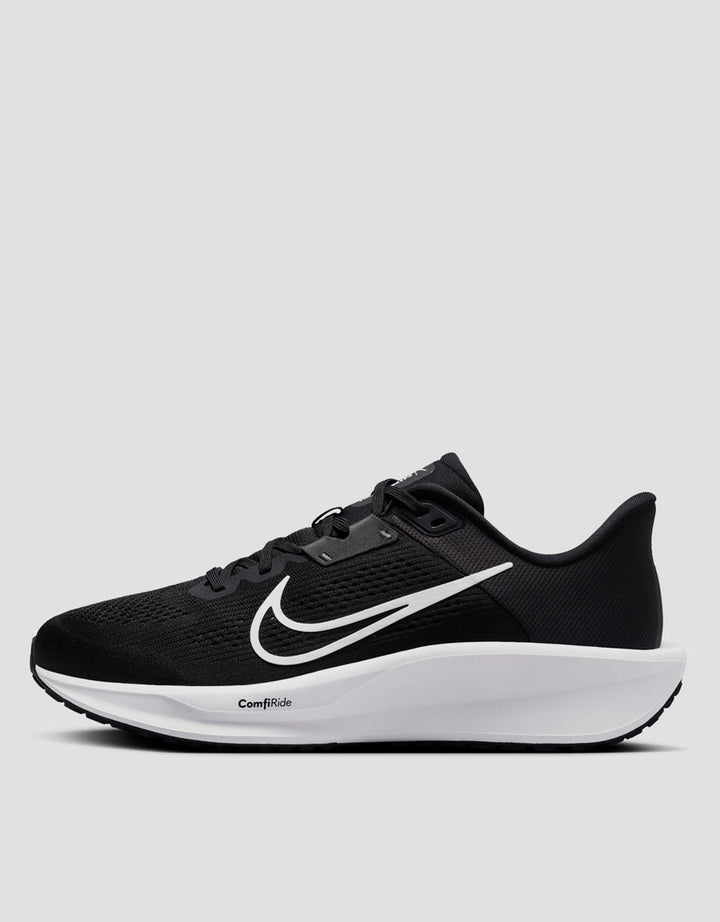 Nike Quest 6 Sepatu Sneakers Pria