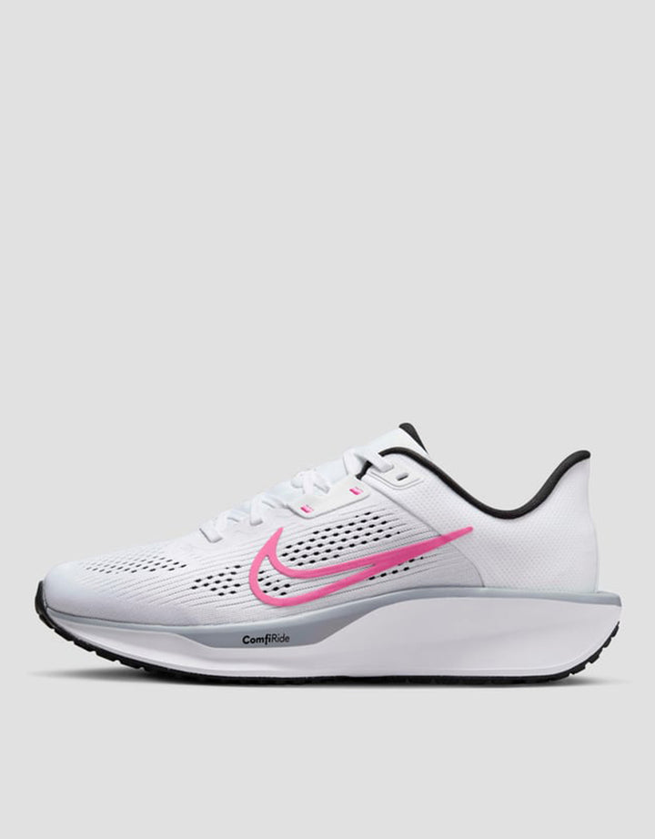 Nike Quest 6 Sepatu Sneakers Wanita