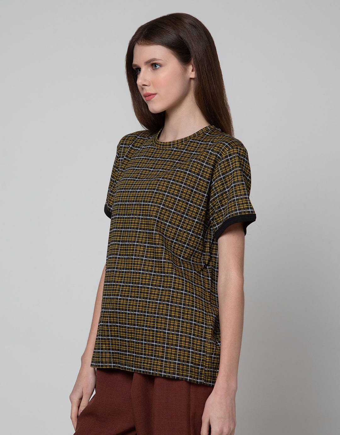 Connexion Box Plaid Kaos Wanita