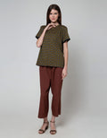 Connexion Box Plaid Kaos Wanita