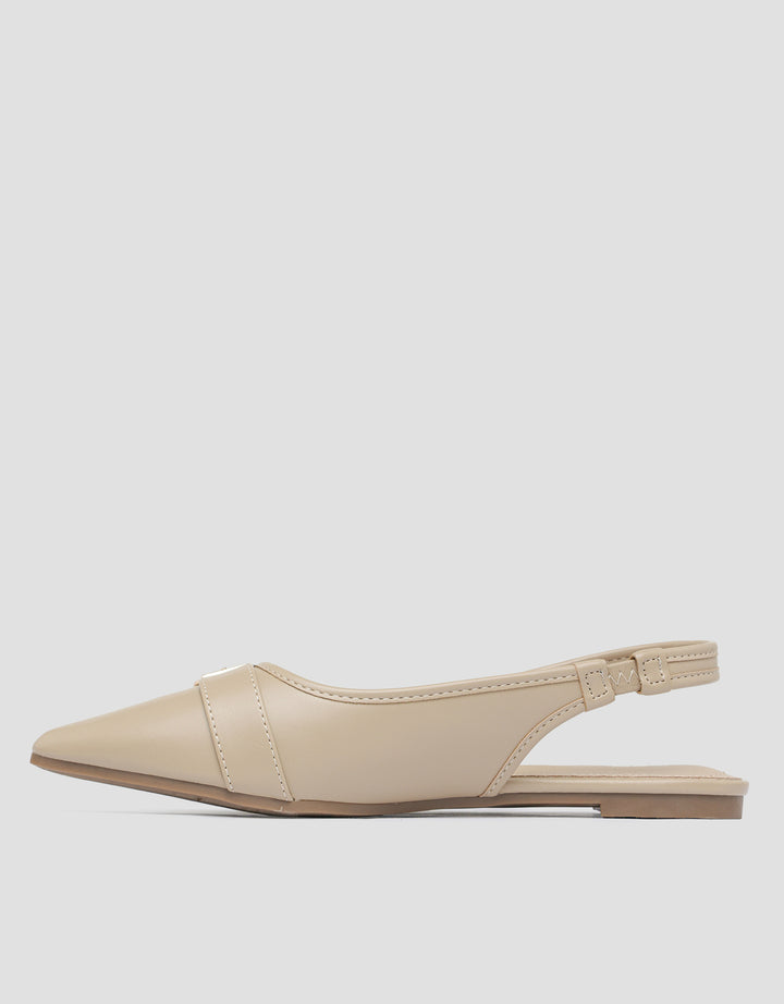 St. Yves Buckle Accessories Sepatu Wanita