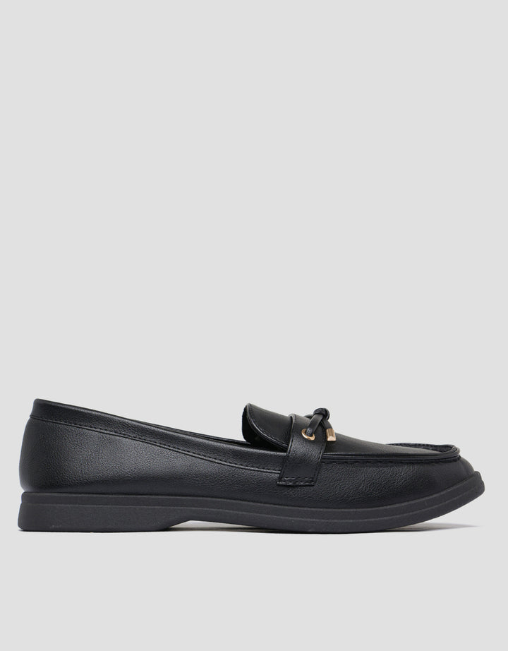 St. Yves Moccasin Flat Sepatu Wanita