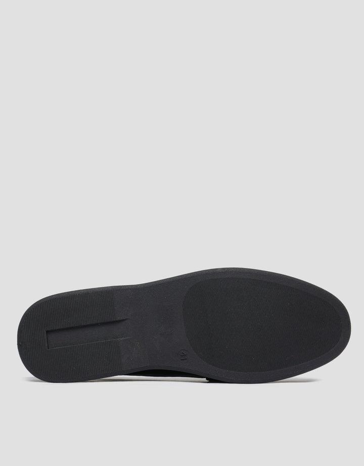 St. Yves Moccasin Flat Sepatu Wanita