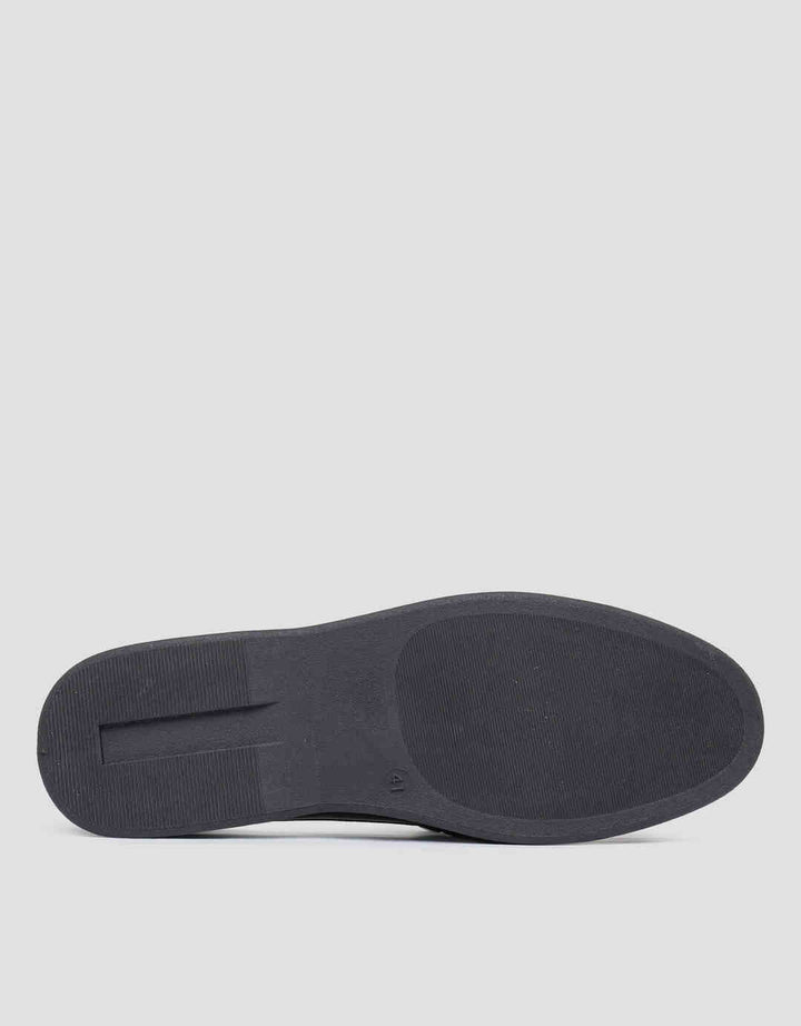 St. Yves Chain Accessories Moccasin Sepatu Wanita