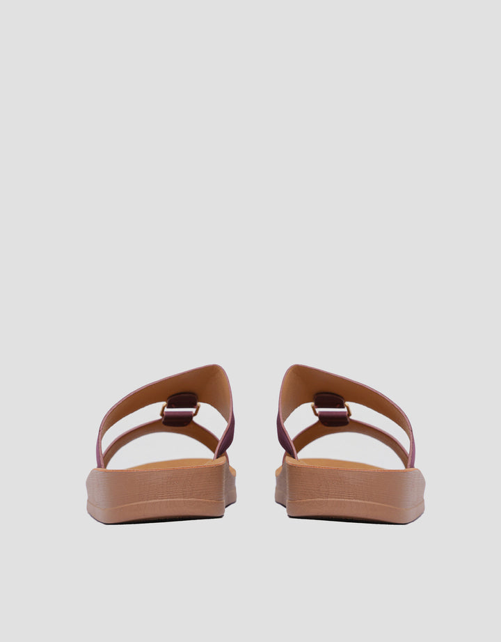 St. Yves Double Strap Sandal Slipper Wanita