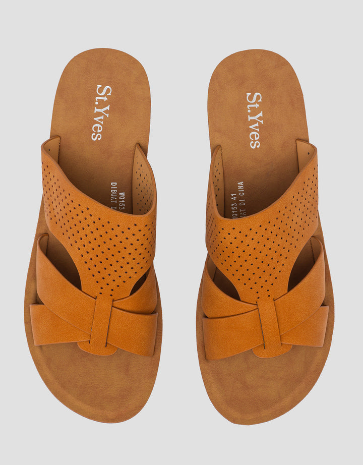 St. Yves Laser Cut Slipper Sandal Wanita