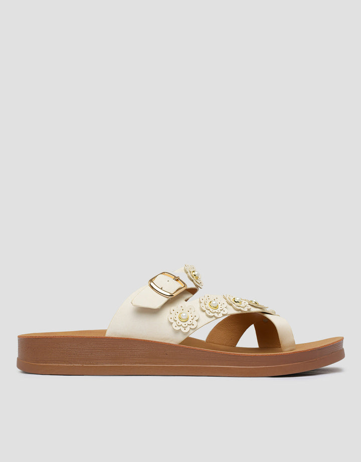 ST. Yves FQBLOM02 Slipper Sandal Wanita