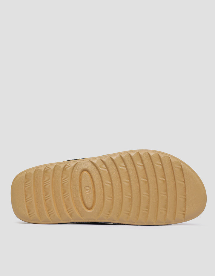 St. Yves Buckle Strap Slipper Sandal Wanita