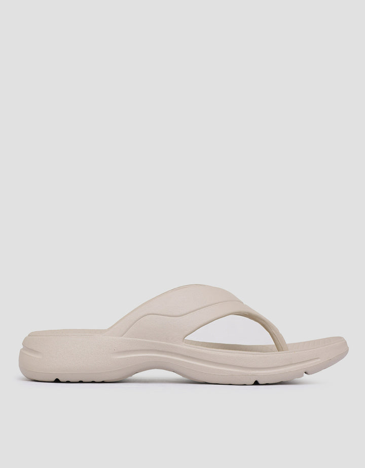 Nevada Y-Strap Sandal Flip Flops Pria