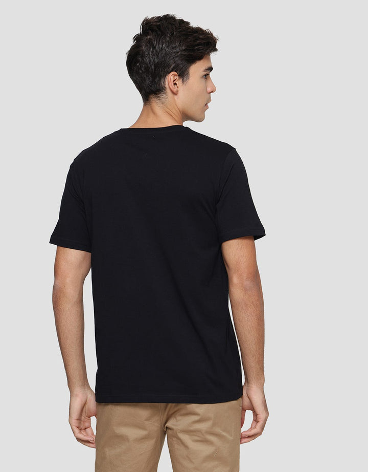 T Zone Wb Sister Please This Way Kaos Lengan Pendek Pria