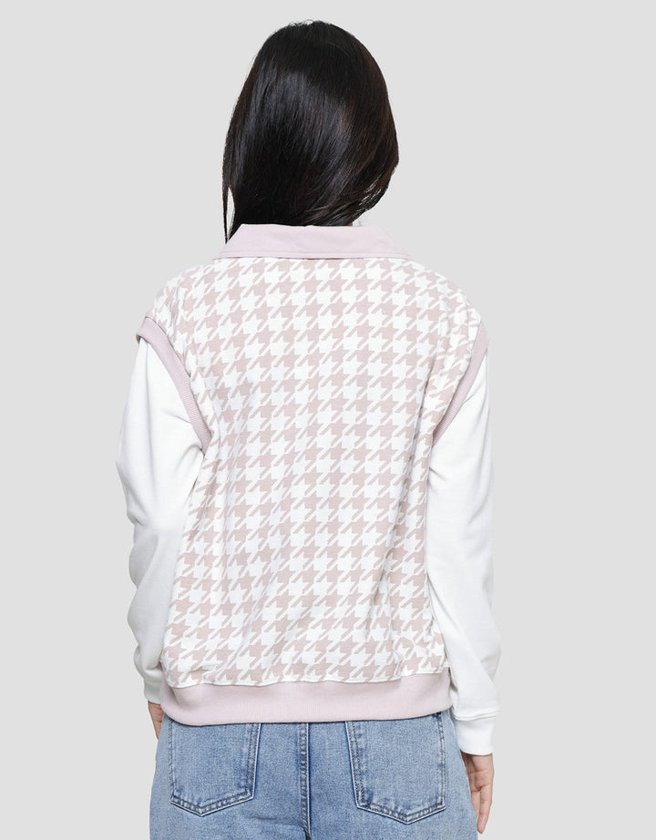 Nevada Neck Houndstooth Pattern Sweater Wanita