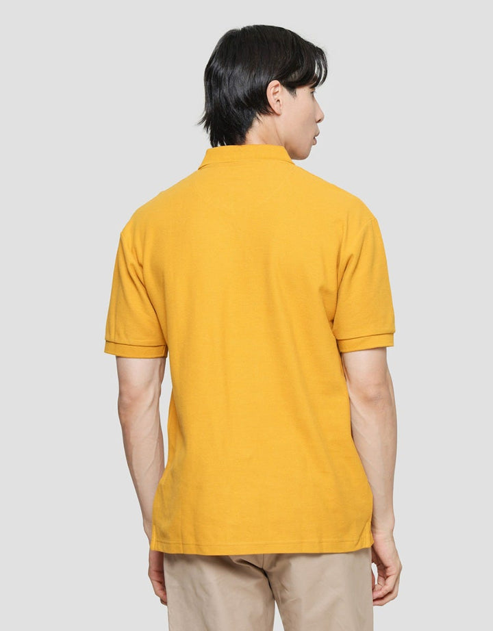 Cole Solid Plain Kaus Kerah Pria