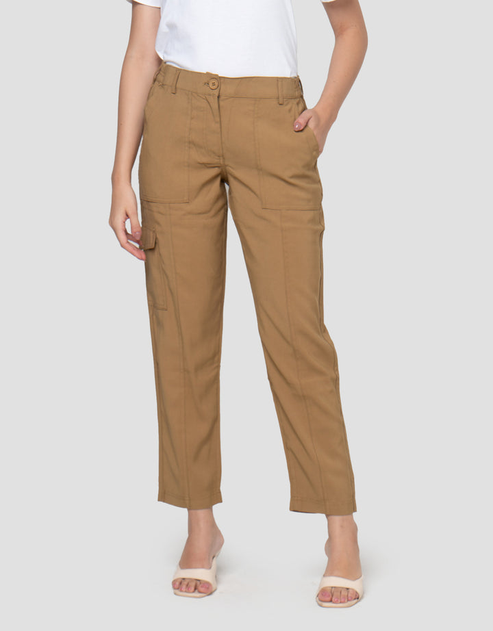 Cardinal Femme Fashion Double Pocket Celana Wanita