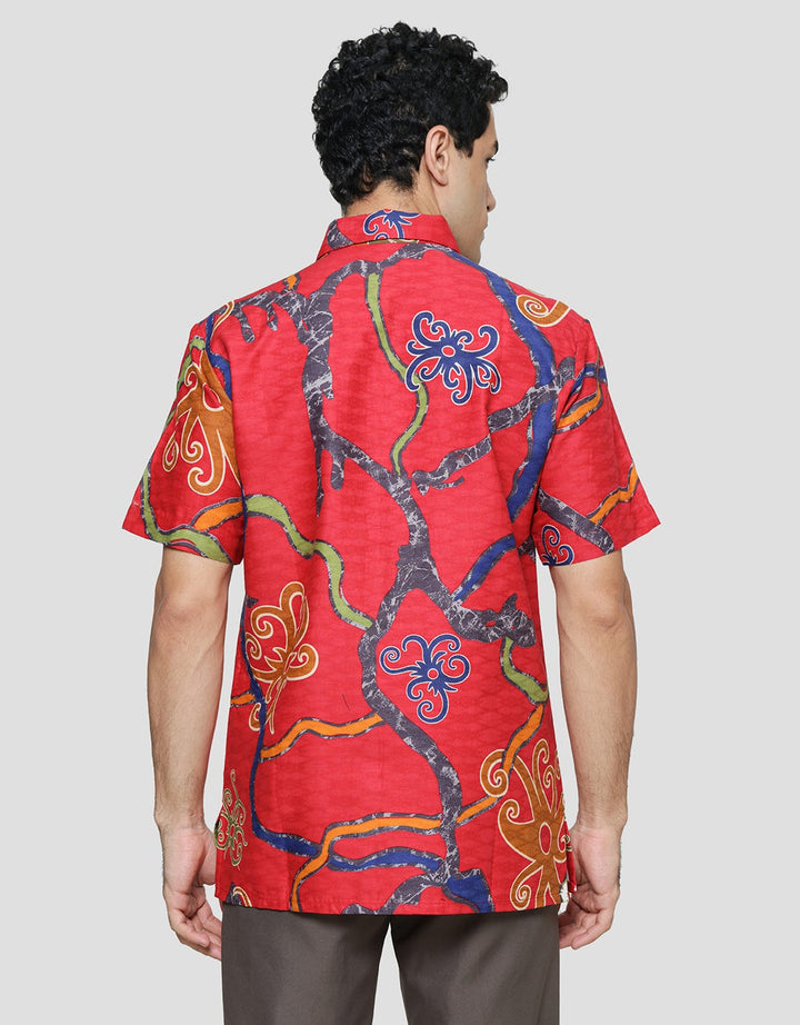Arjuna Weda Hem Body Fit Batik Cumik Pria