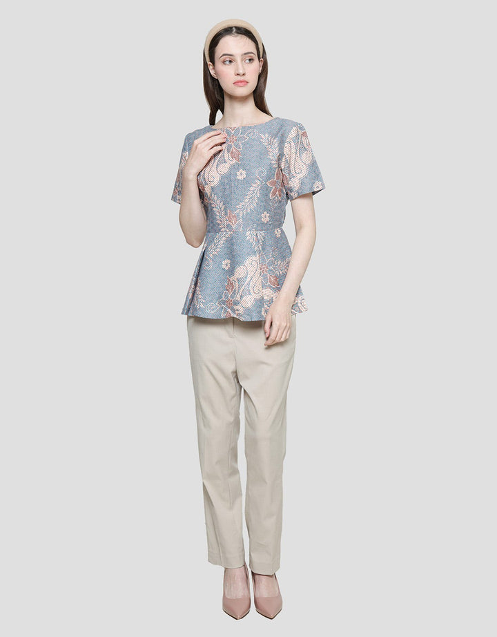 Arjuna Weda Women's Batik Flower Blouse