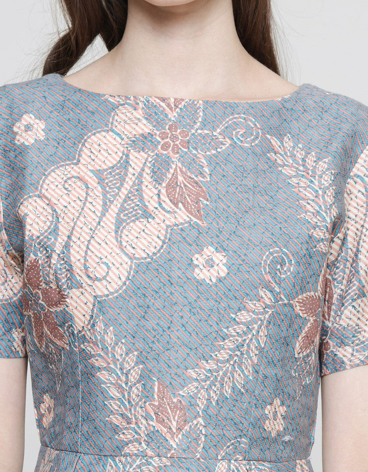 Arjuna Weda Women's Batik Flower Blouse