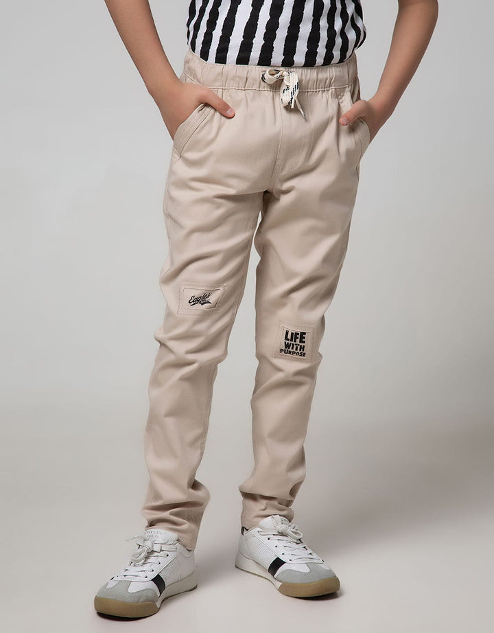 Nevada Kids Jogger Stretch Destroy Knee