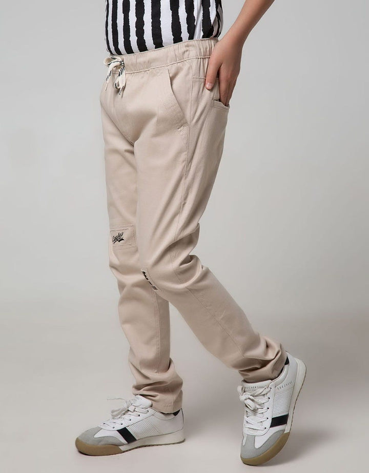 Nevada Kids Jogger Stretch Destroy Knee
