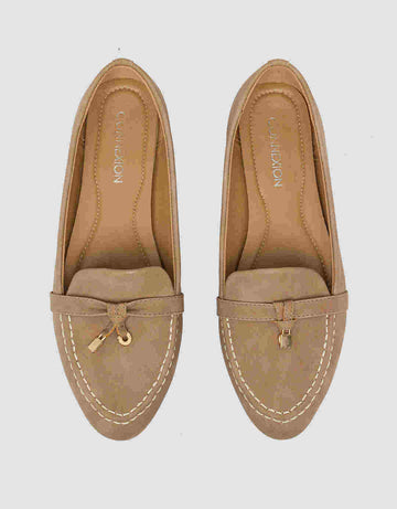 CONNEXION SEPATU FLAT WANITA