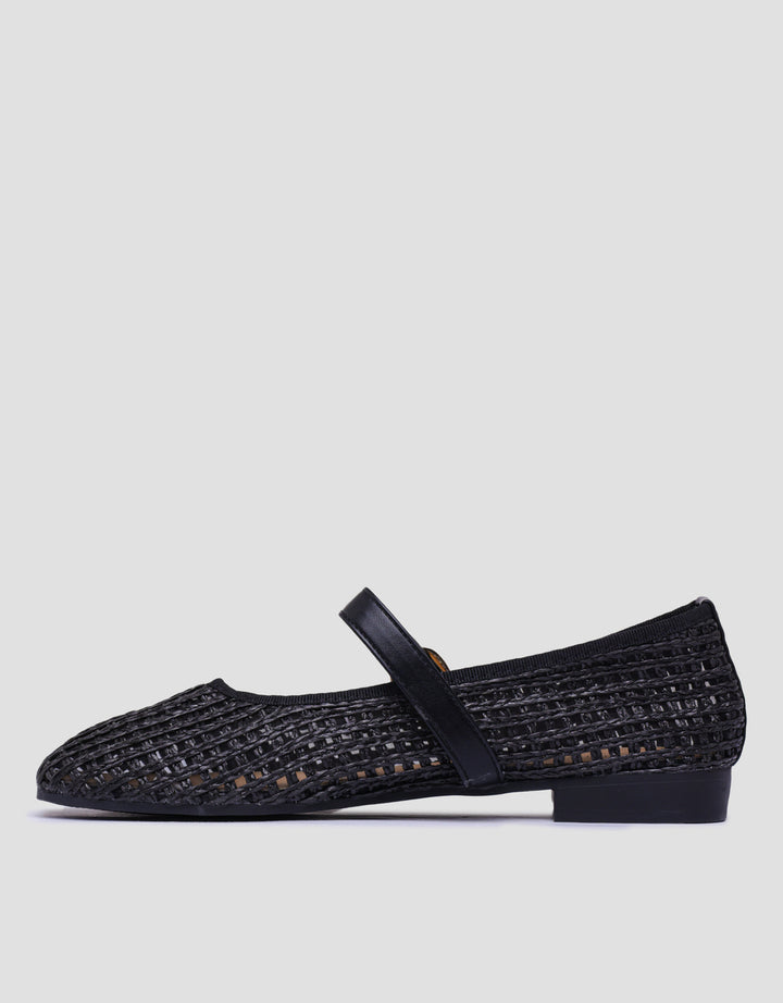 Connexion Women's Flat Shoes Dzh15
